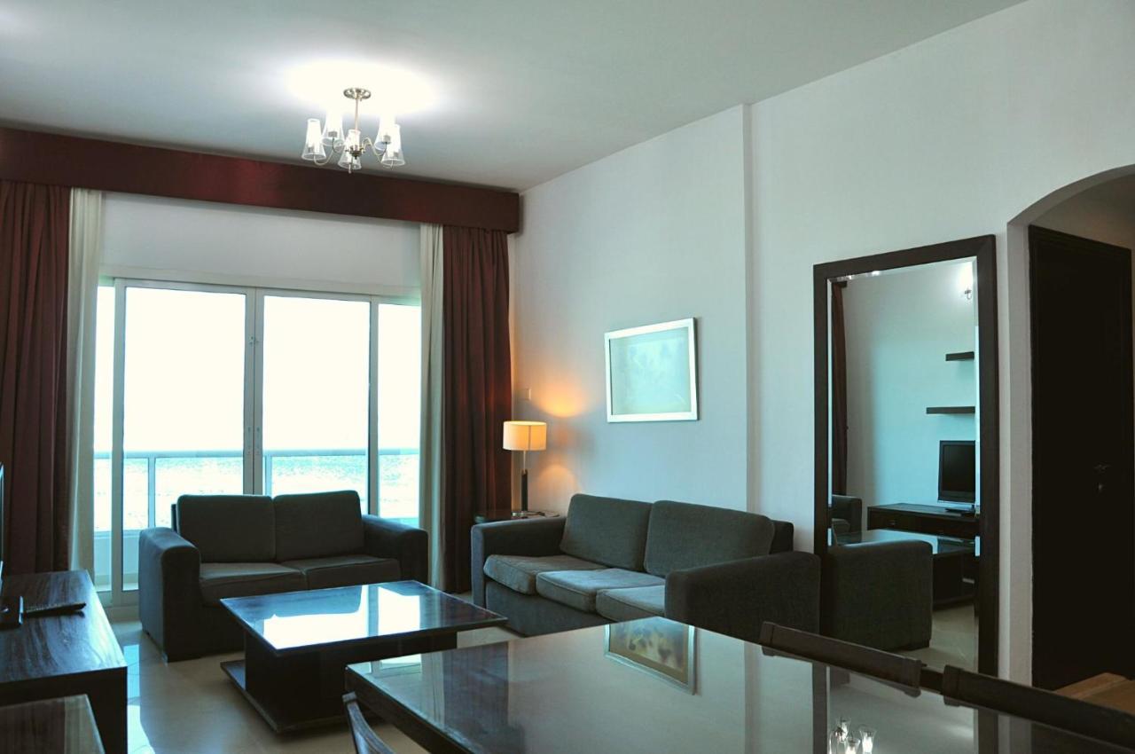 Care Holiday Homes Apartments Barsha Heights Dubai Exterior photo