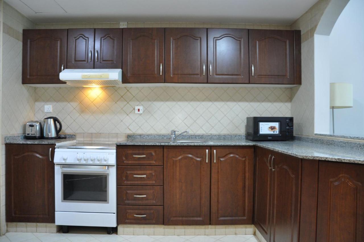 Care Holiday Homes Apartments Barsha Heights Dubai Exterior photo