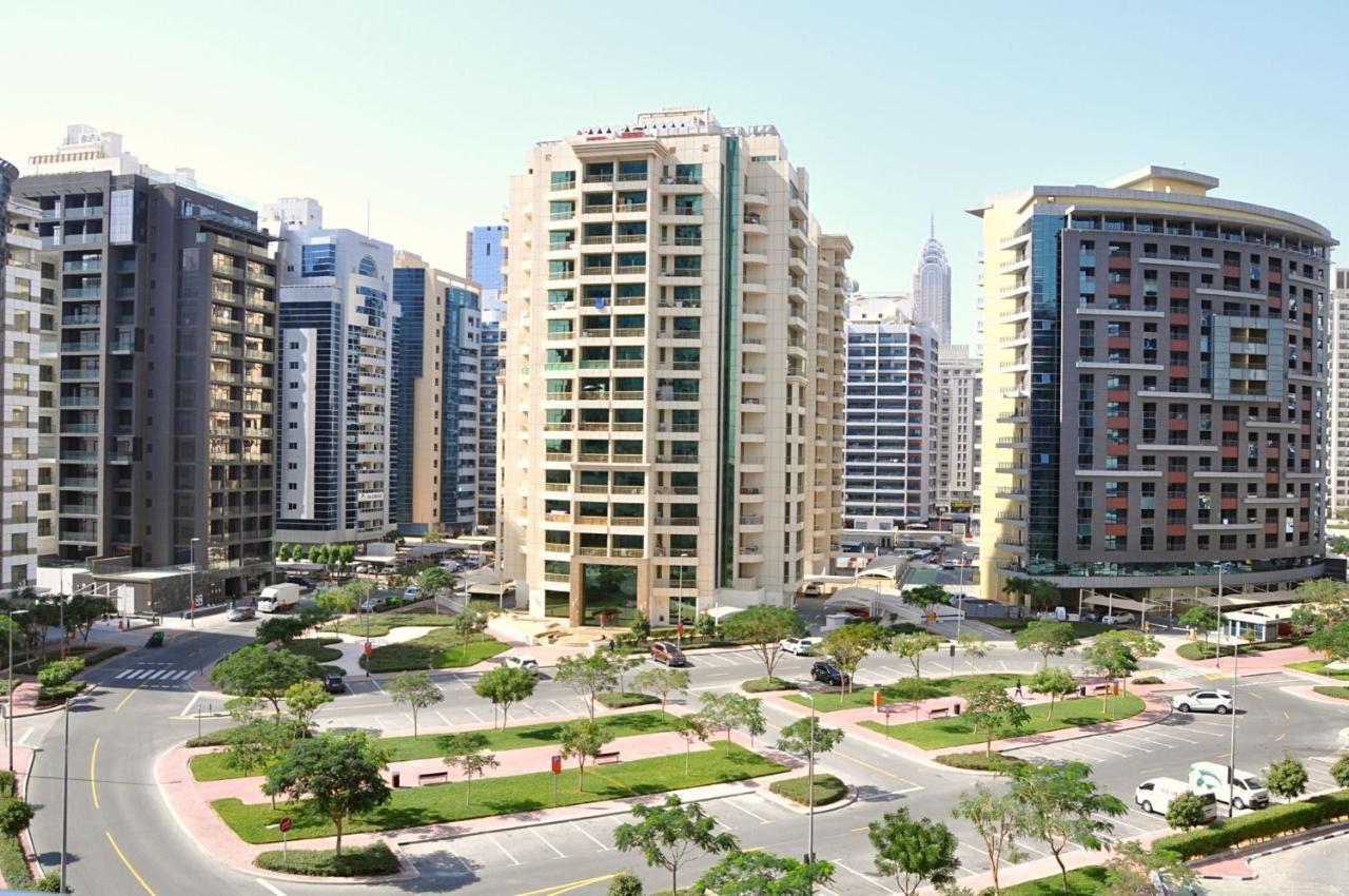 Care Holiday Homes Apartments Barsha Heights Dubai Exterior photo