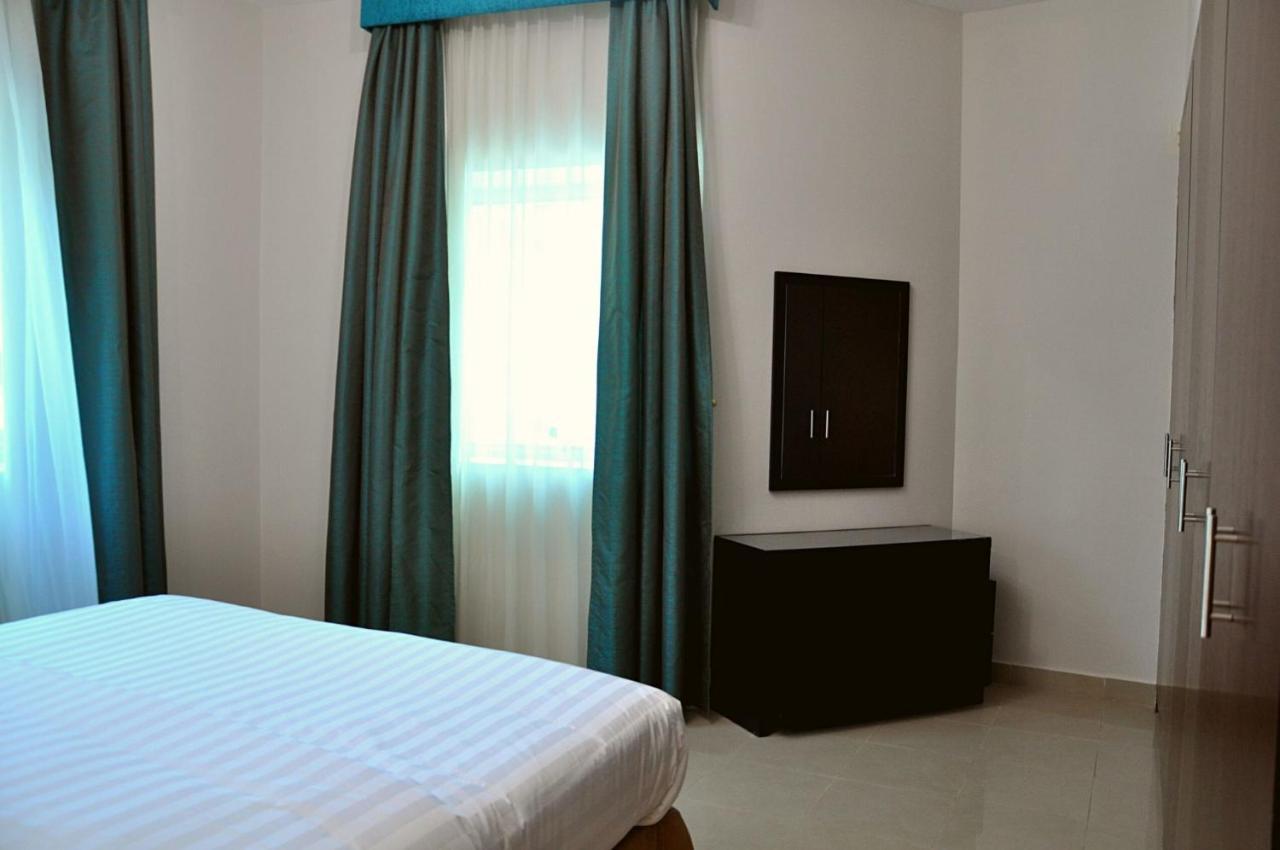 Care Holiday Homes Apartments Barsha Heights Dubai Exterior photo
