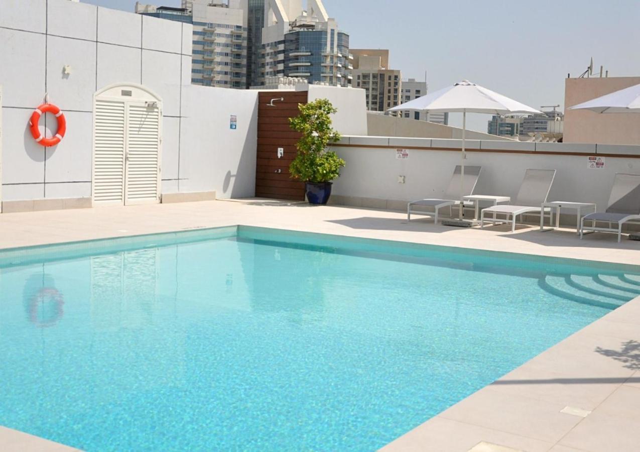 Care Holiday Homes Apartments Barsha Heights Dubai Exterior photo